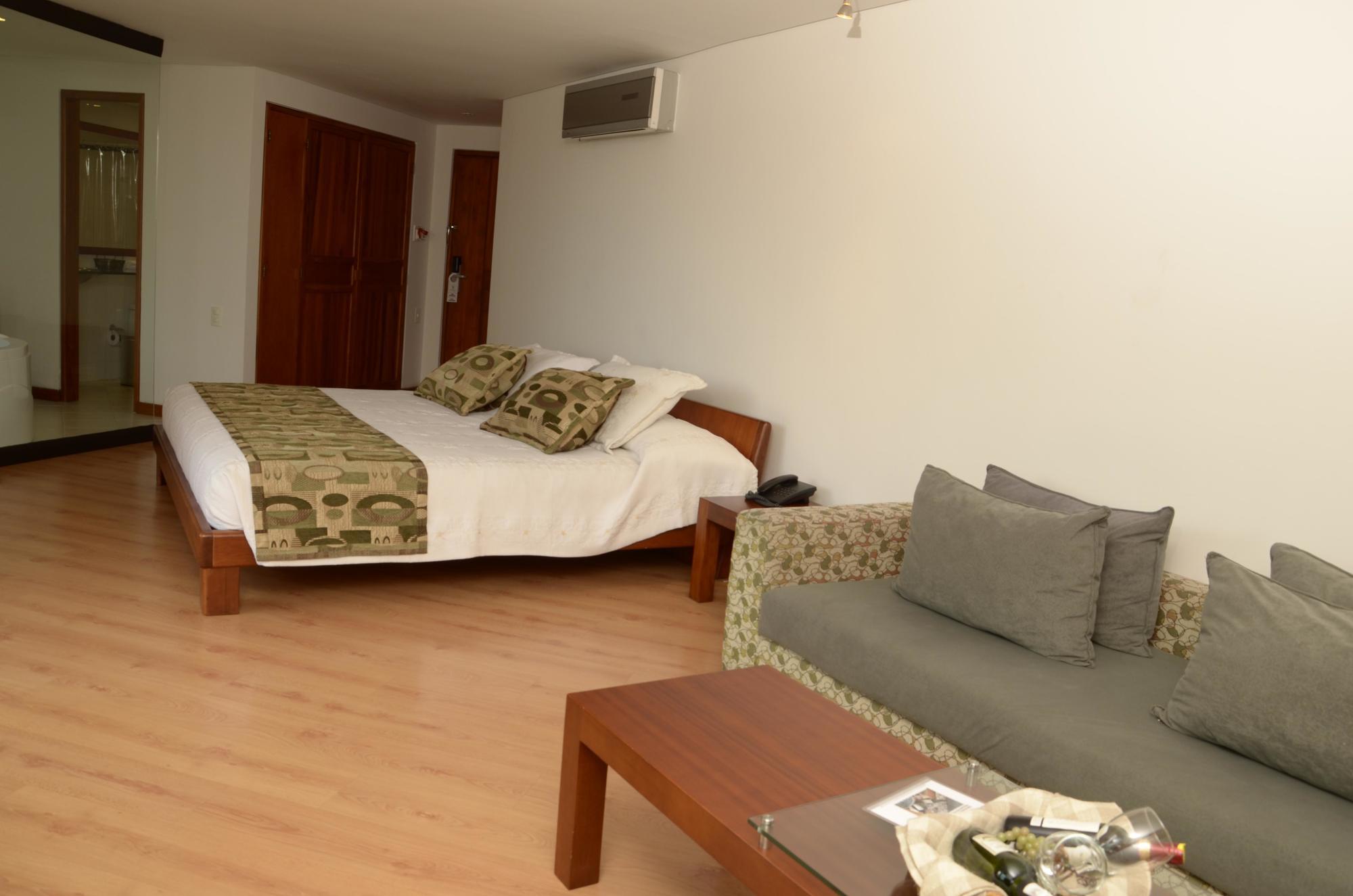 Hotel Casa Victoria Μεντεγίν Εξωτερικό φωτογραφία