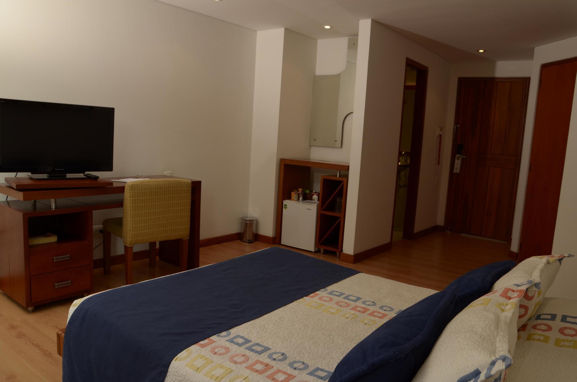 Hotel Casa Victoria Μεντεγίν Εξωτερικό φωτογραφία