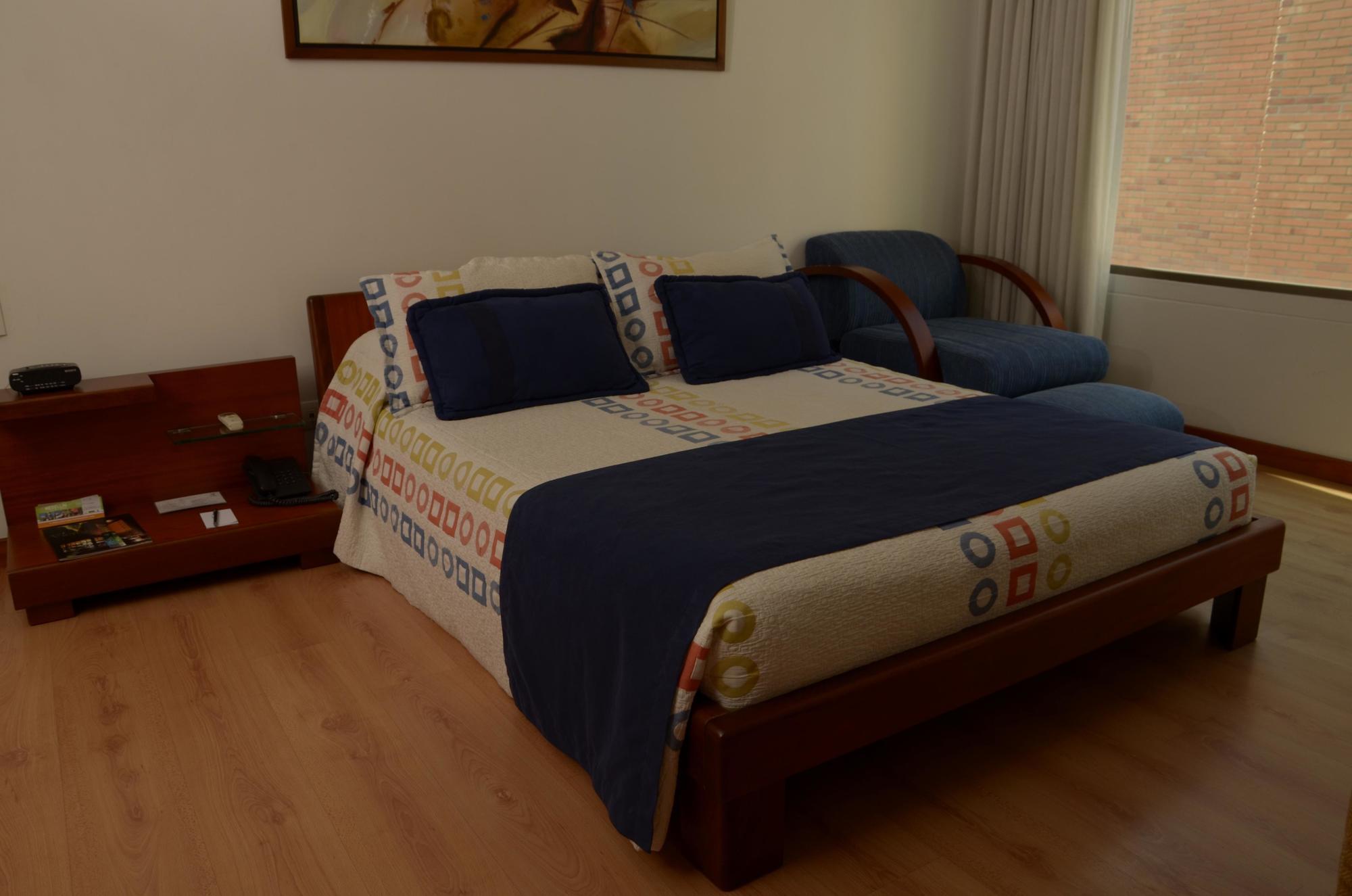 Hotel Casa Victoria Μεντεγίν Εξωτερικό φωτογραφία